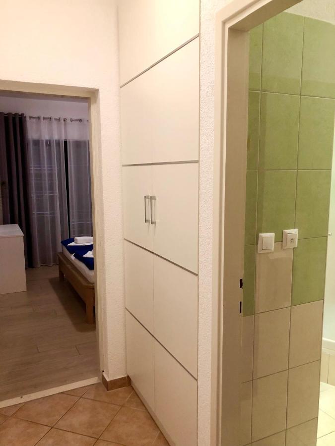 Hotel B&B Chamberlain Milna  Eksteriør bilde