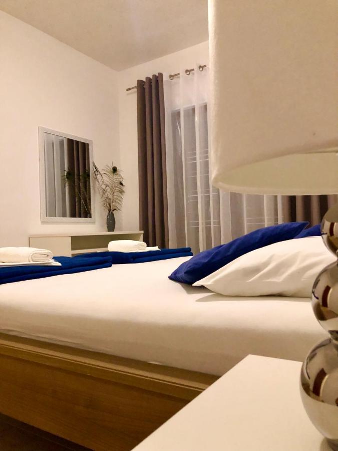 Hotel B&B Chamberlain Milna  Eksteriør bilde