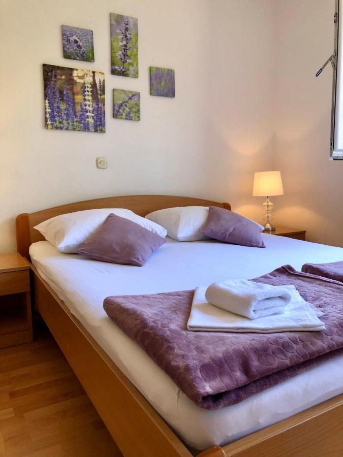 Hotel B&B Chamberlain Milna  Eksteriør bilde