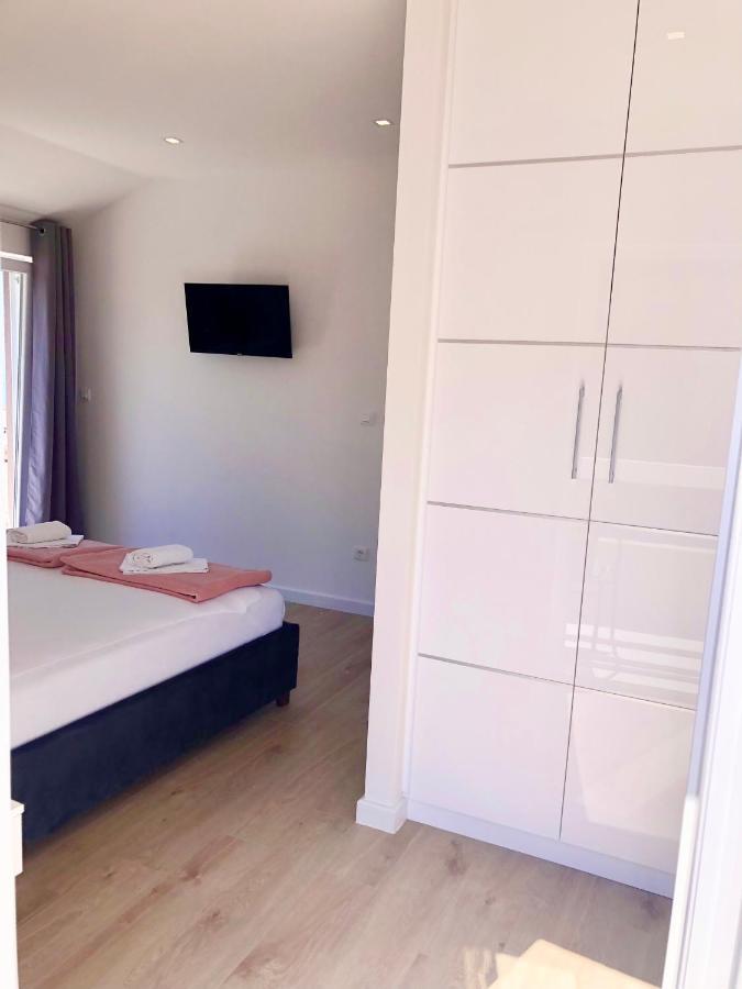 Hotel B&B Chamberlain Milna  Eksteriør bilde