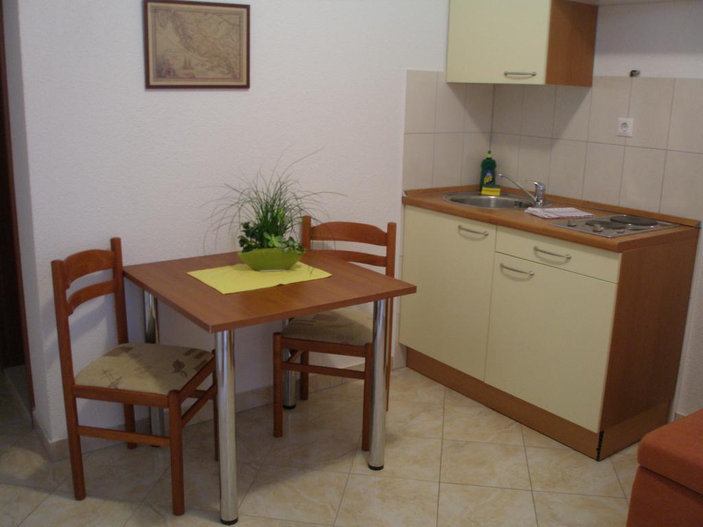 Hotel B&B Chamberlain Milna  Rom bilde